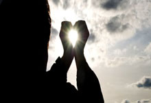 九游娱乐体育：英超：利物浦3比2战胜南安普敦扩大领先优势.